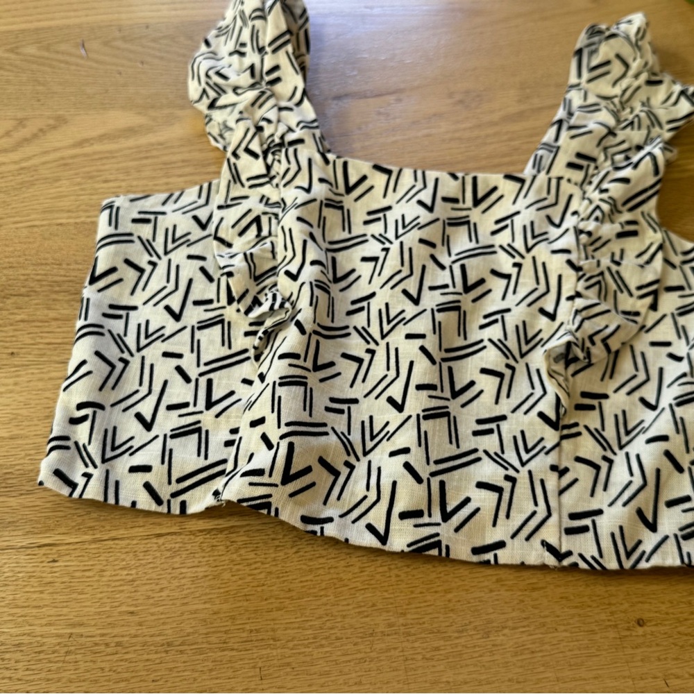Linen Crop Top S Like New | Mud Cloth Print Black & White Geometric - Picture 2 of 9